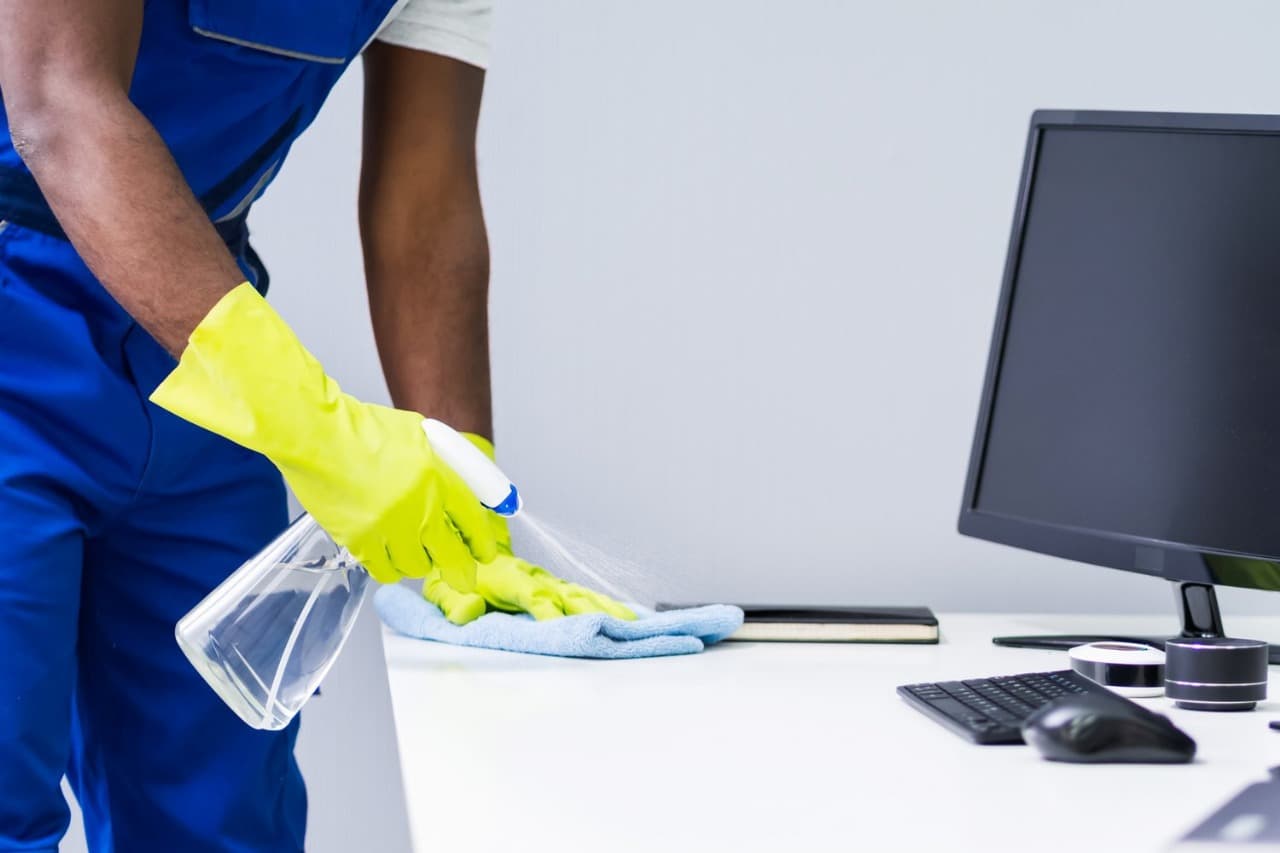 Expert Bond Cleaning Logan with Attention to Detail