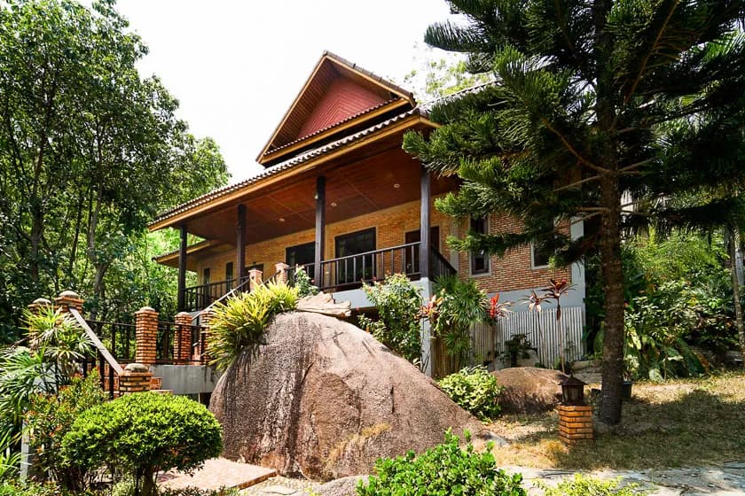 Hotels in Koh Tao – Ultimate guide to scenic and affordable island hotels